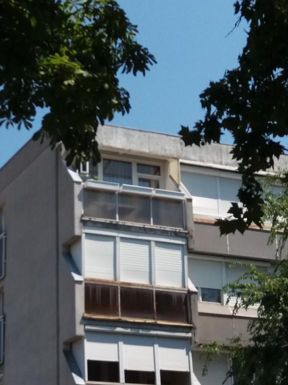 Málnás Macska Apartman Szekszárd Exterior foto